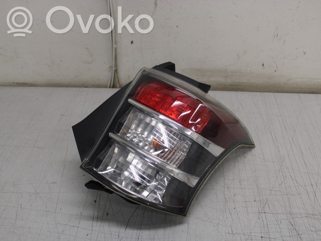 Toyota iQ Lampă spate în caroserie 