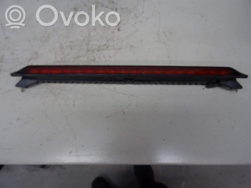 Volkswagen Golf IV Trzecie światło stop 