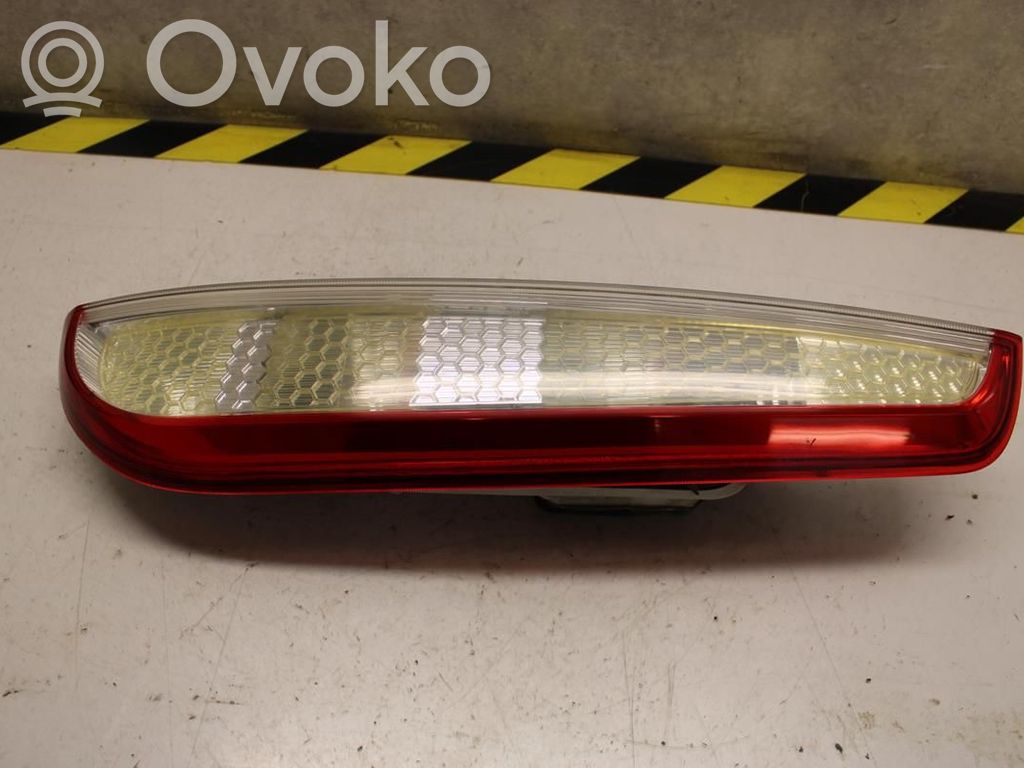 Lampa tylna   1520762,157612