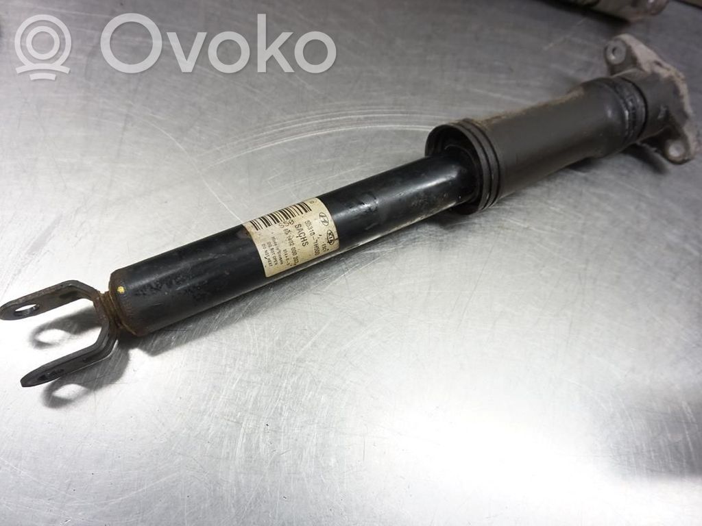 KIA Ceed Takaiskunvaimennin 