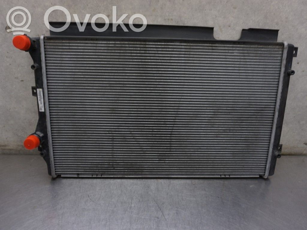 Volkswagen Touran II Radiatore di raffreddamento 