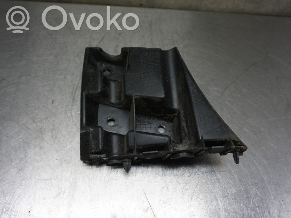 Volvo V40 Cross country Front bumper mounting bracket 