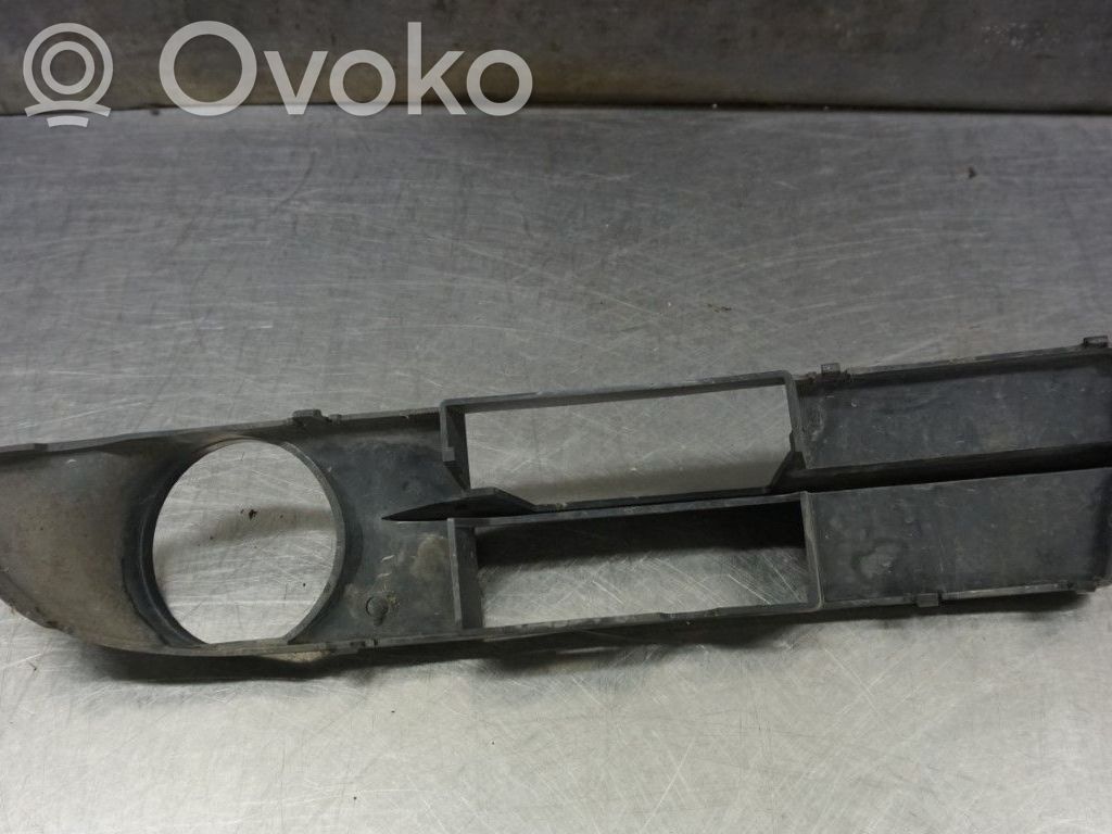 Etusumuvalon ritilä   0066911,224925