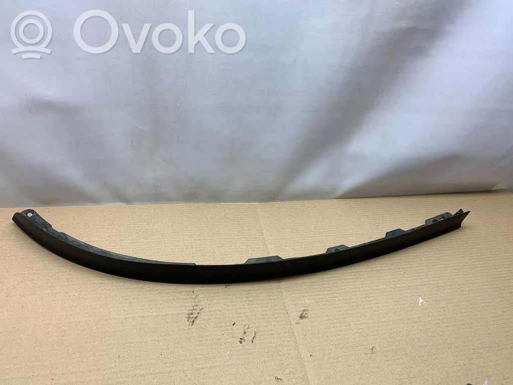 Mazda 2 Borde del parachoques delantero 