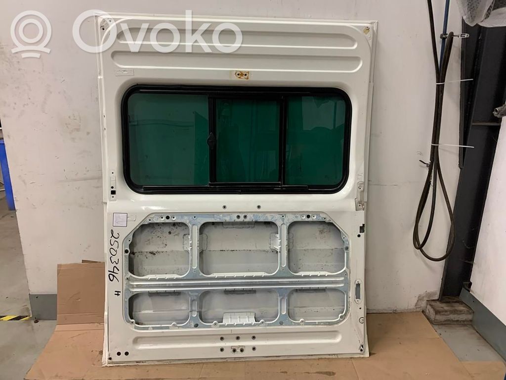 Ford Transit Sivuliukuovi 