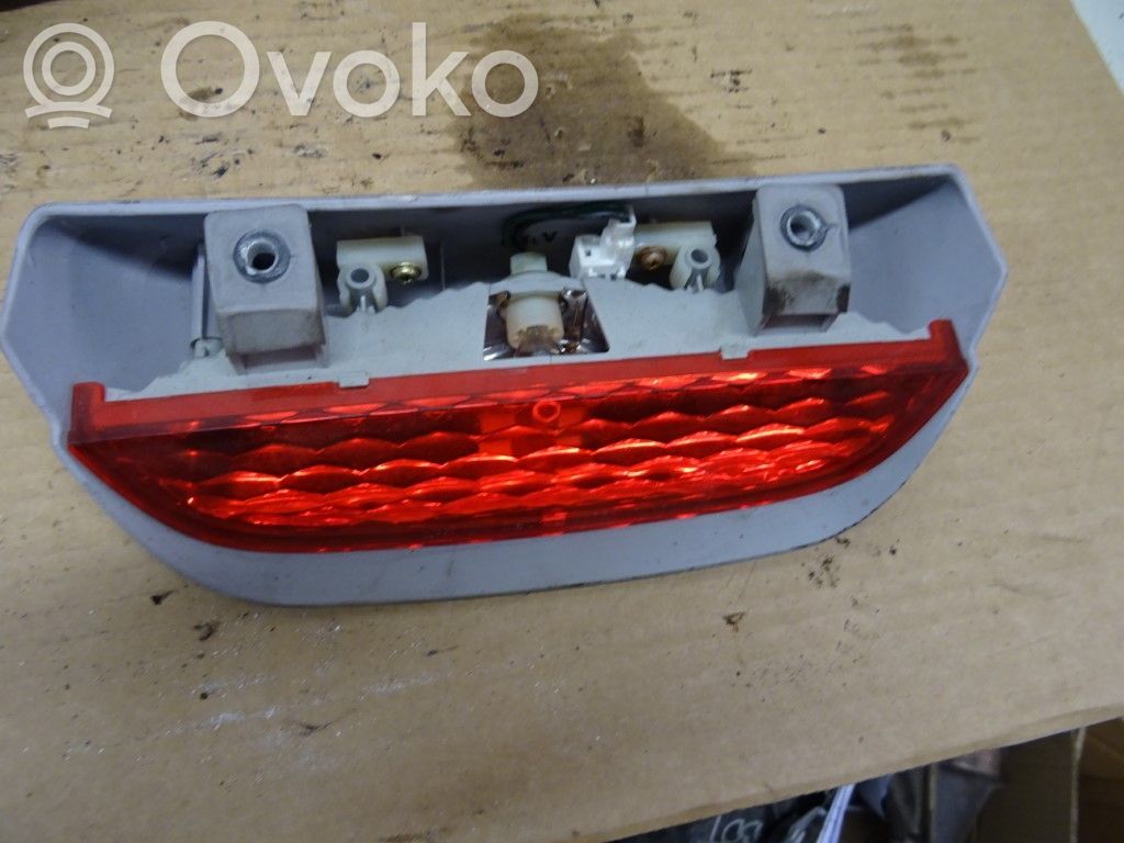 KIA Picanto Third/center stoplight 