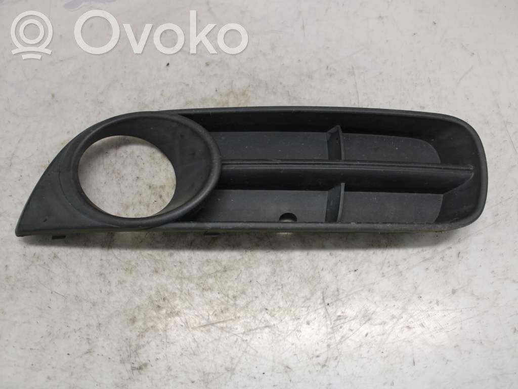 Skoda Fabia Mk2 (5J) Krata halogenu 