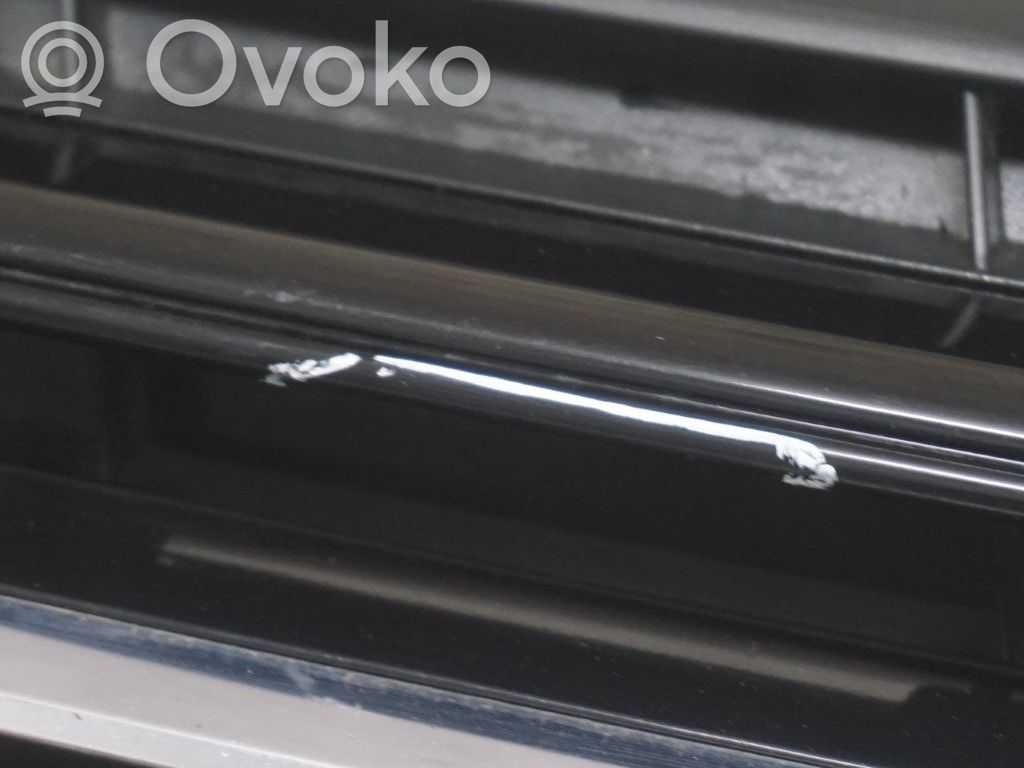 Volkswagen Golf VII Grilă inferioară bară față 