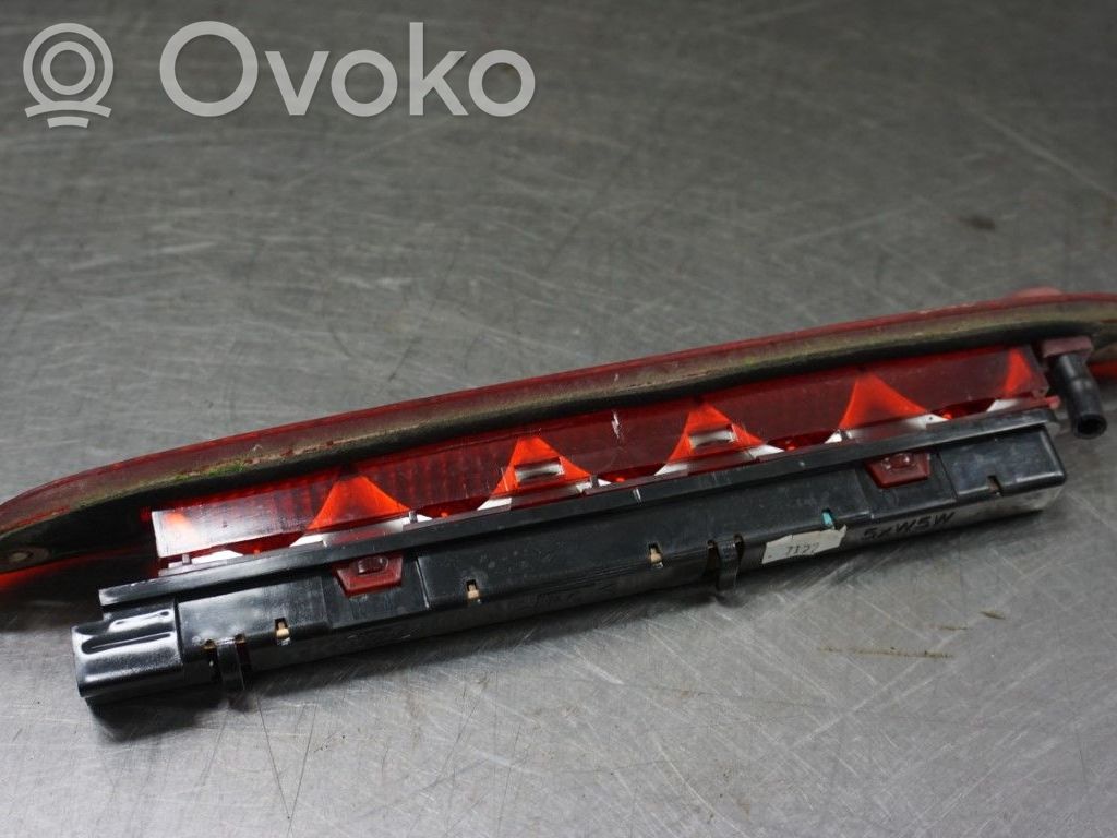 Ford Focus Third/center stoplight 