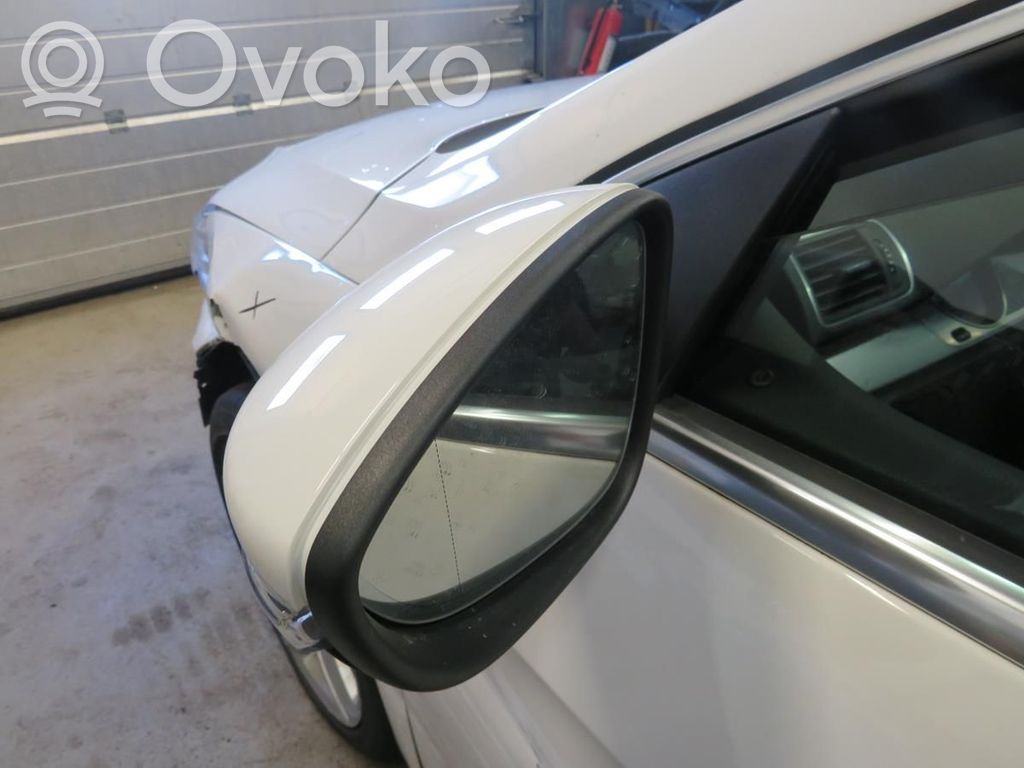 Volkswagen PASSAT CC Elektryczne lusterko boczne drzwi przednich 