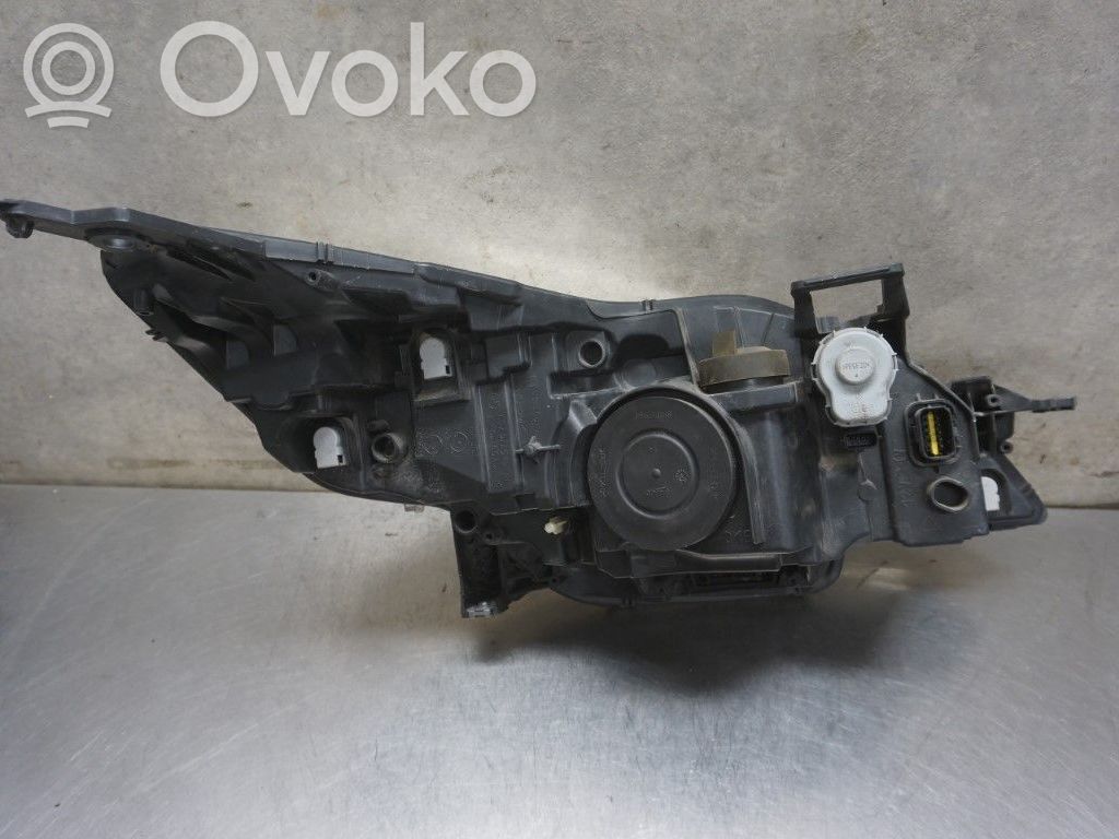 Peugeot 508 Lampa przednia 