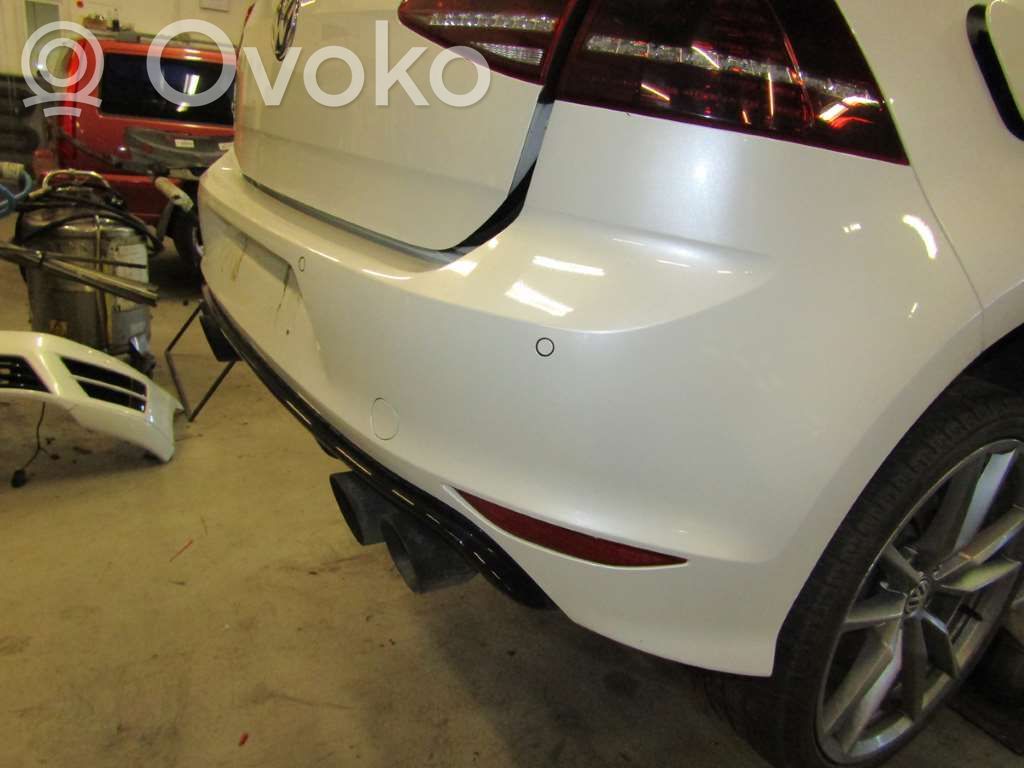 Volkswagen Golf VII Parachoques 