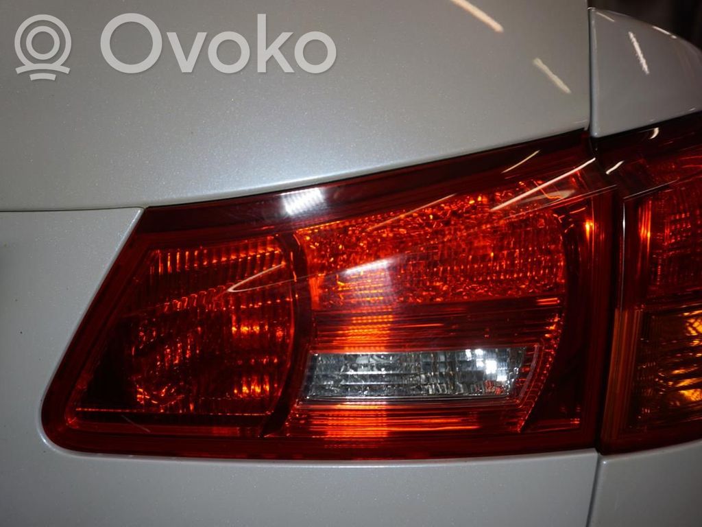 Lexus IS 220D-250-350 Luci posteriori del portellone del bagagliaio