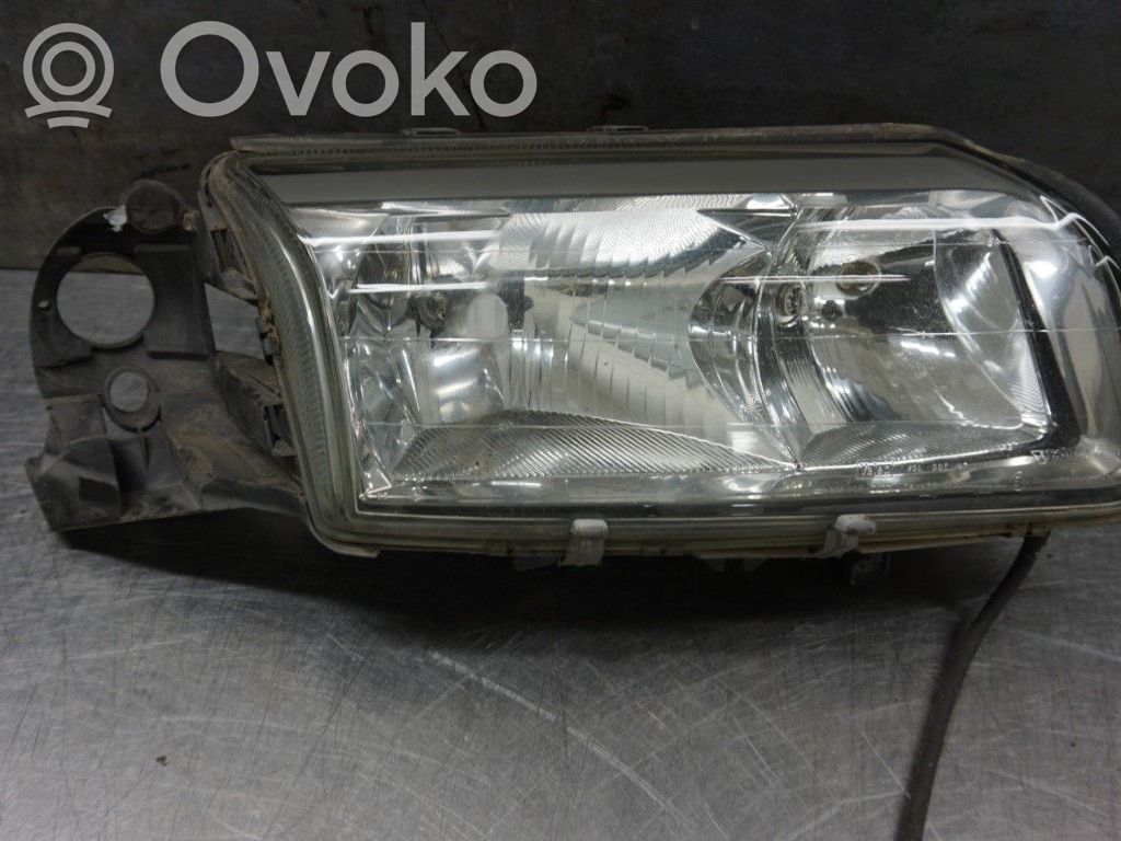 Volvo S80 Phare frontale 