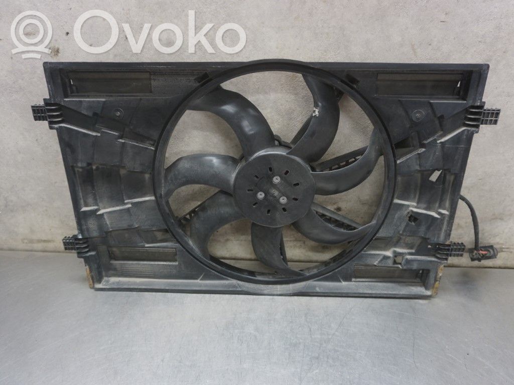 Volkswagen Golf VII Elektryczny wentylator chłodnicy 