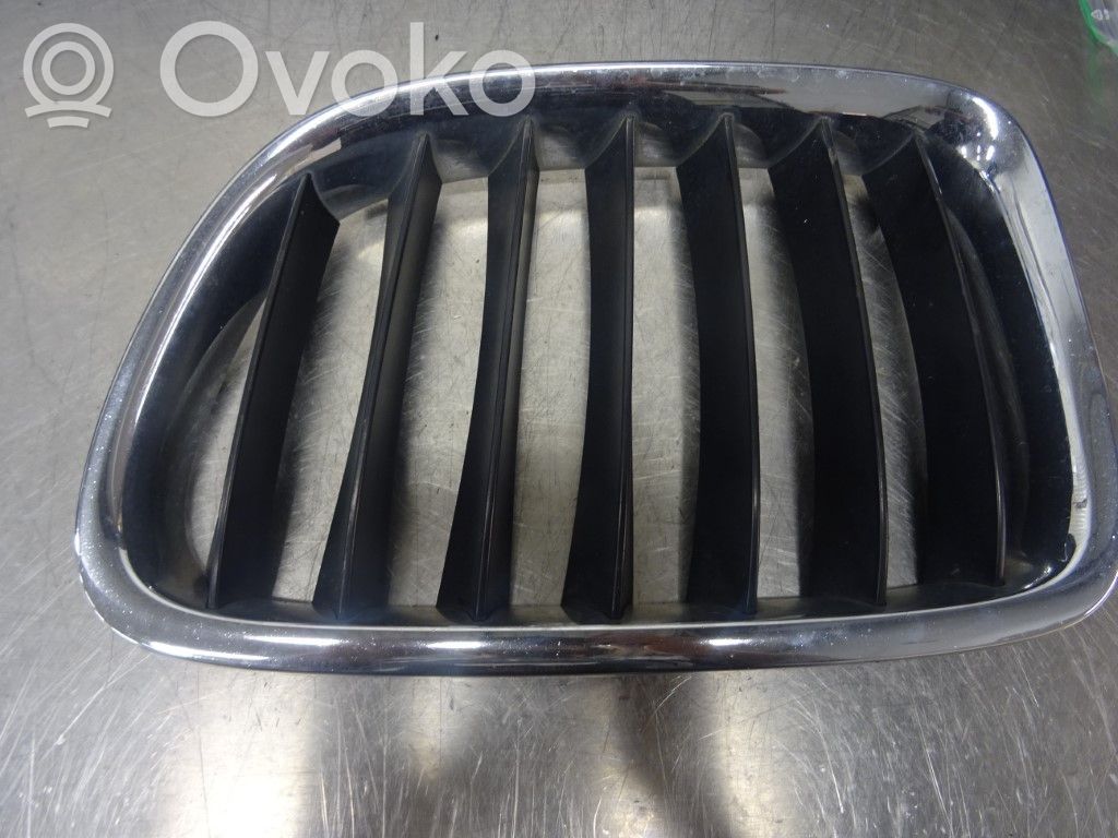 BMW X1 E84 Front bumper lower grill 