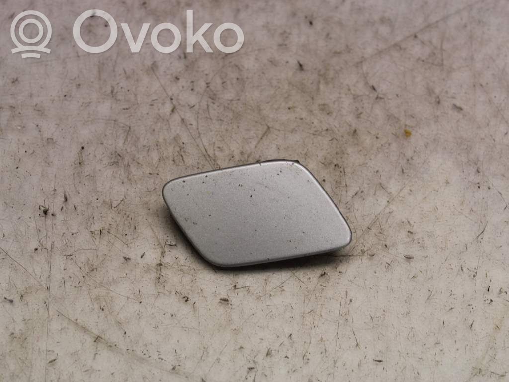 Volkswagen PASSAT B6 Ugello a spruzzo lavavetri per faro 