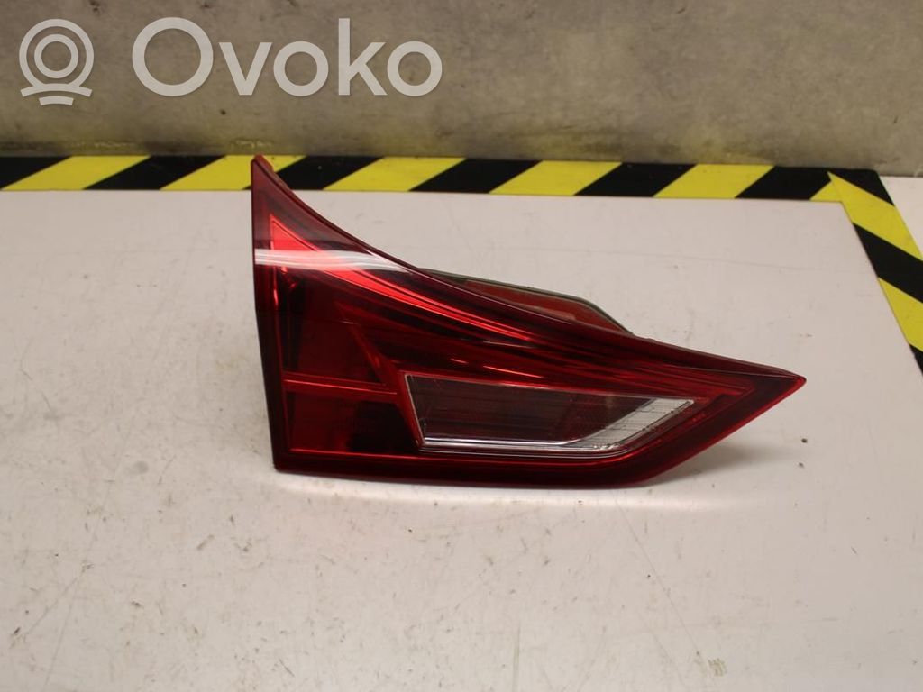 Lampy tylnej klapy bagażnika   8159102490,N054555