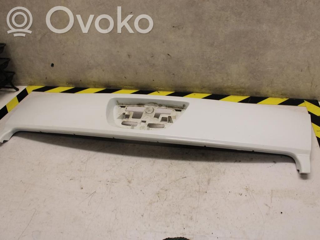 Maskownica / Grill / Atrapa górna chłodnicy   7804R1,N057928