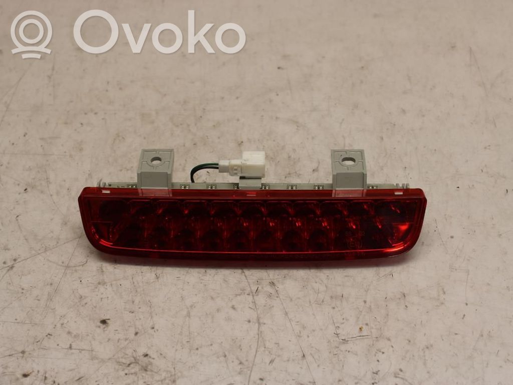 KIA Soul Third/center stoplight 