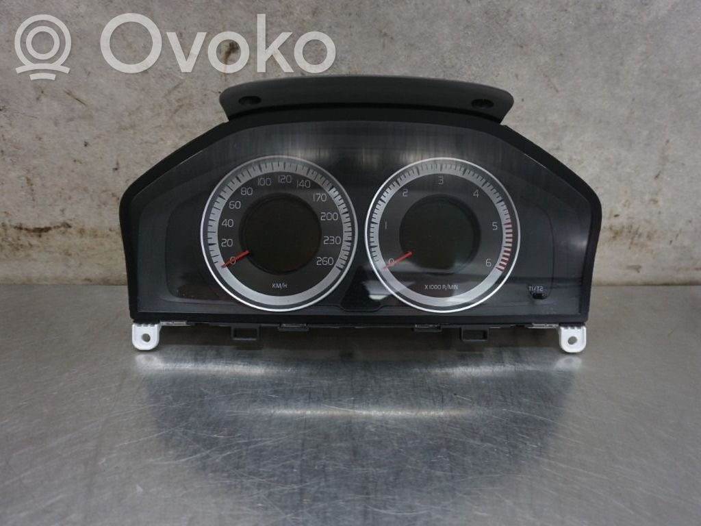 Volvo V70 Vitezometru (grup de instrumente) 