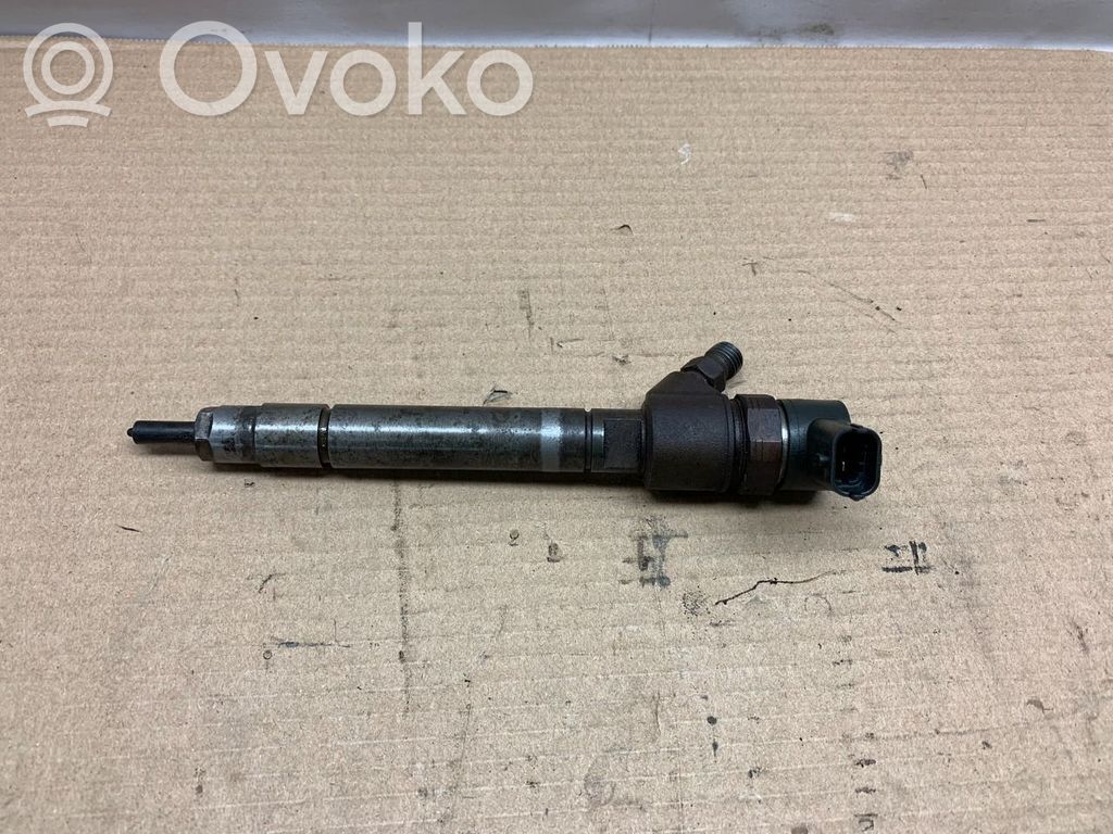 Inyector de combustible   8603595