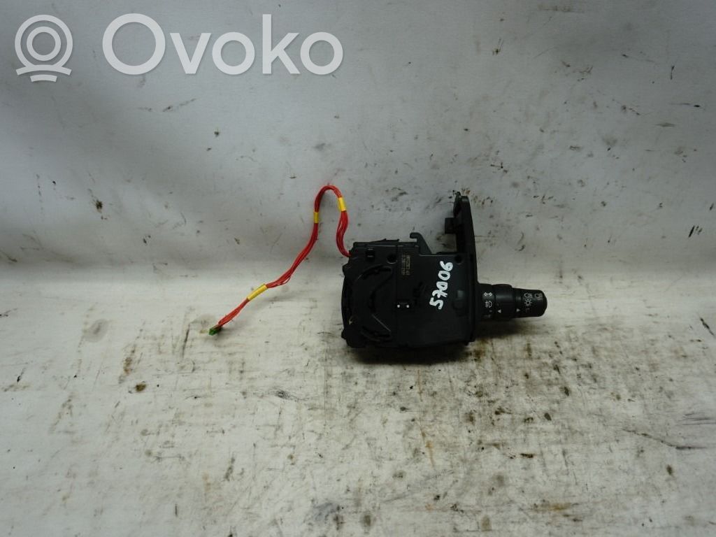 Leva indicatori   255405605R