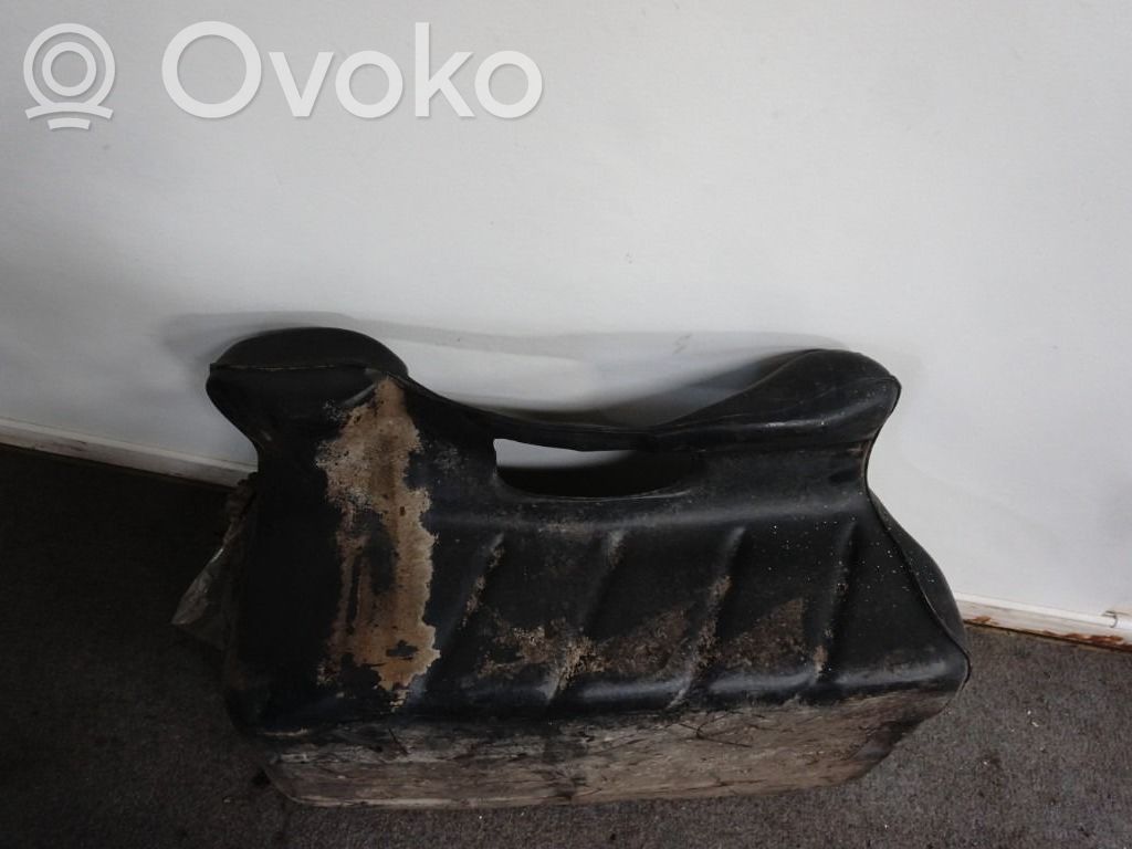 Volvo 940 Depósito de combustible 