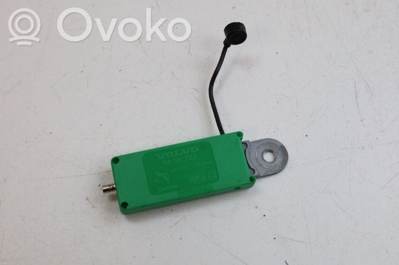 Volvo V70 Antenos stiprintuvas 