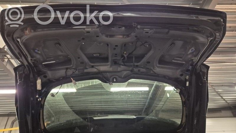 Tailgate/trunk/boot lid