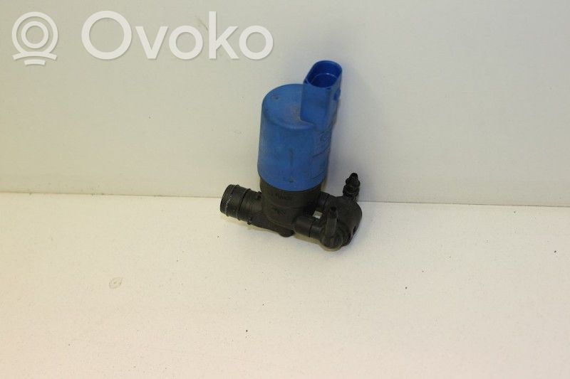Windscreen/windshield washer pump   AV6113K082AA,31276093,31276093,50643710,6906250,AV6113K082,AV6113K082AA