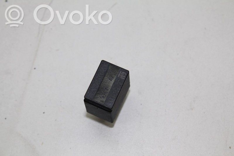 Saab 9-5 Otros relés 