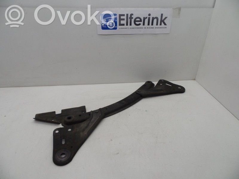 Etuapurunko   AV61101A80AF,AV61101A81AF,AV61101A80AF,AV61101A81AF