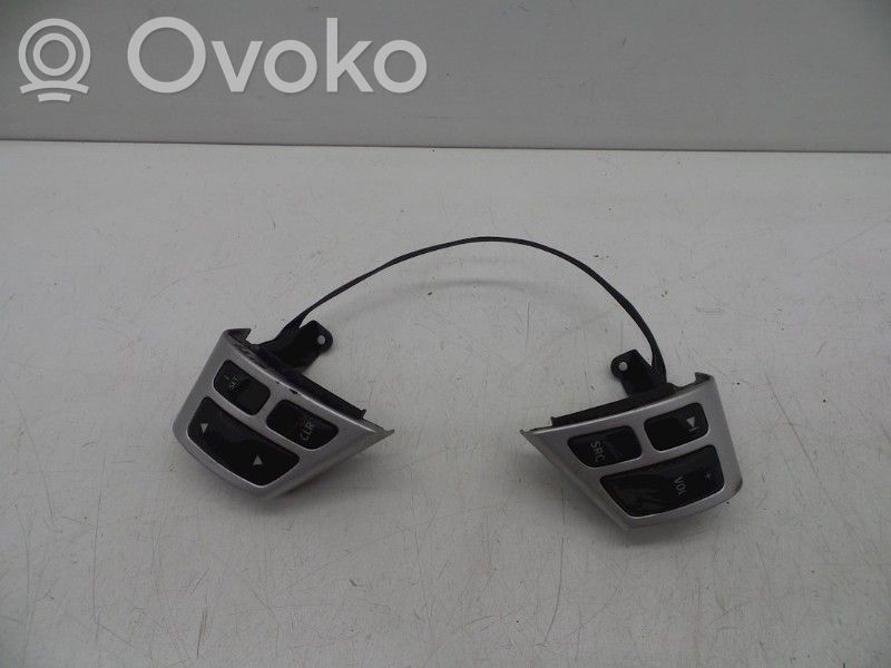 Saab 9-5 Boutons / interrupteurs volant 