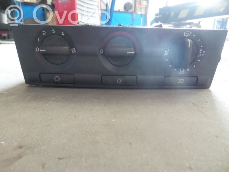 Volvo S40, V40 Centralina del climatizzatore 