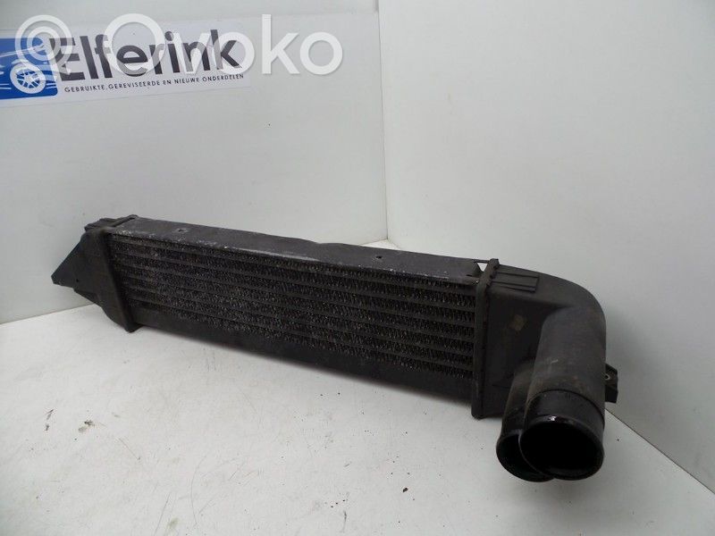 Saab 9-3 Ver1 Interkūlerio radiatorius 