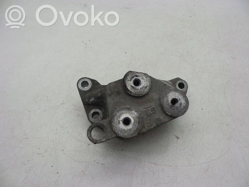 Saab 9-3 Ver2 Engine mount bracket 