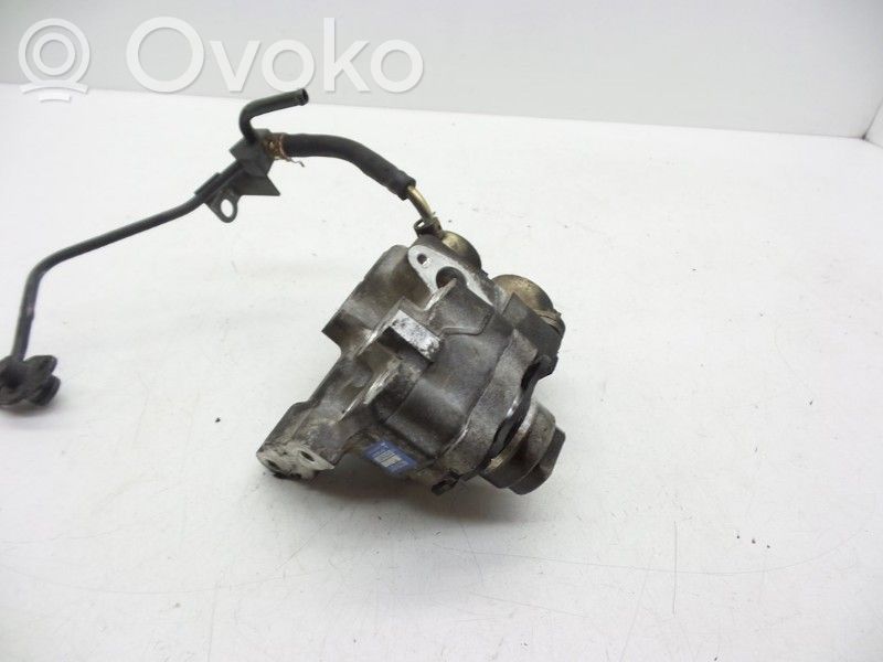 Volvo S40, V40 Pompă combustibil mecanică 