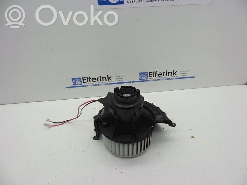 Opel Astra H Ventilator aerotermă 