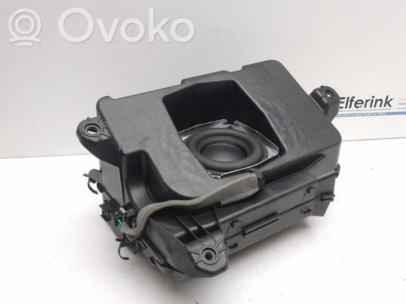 Opel Ampera Subwoofer 