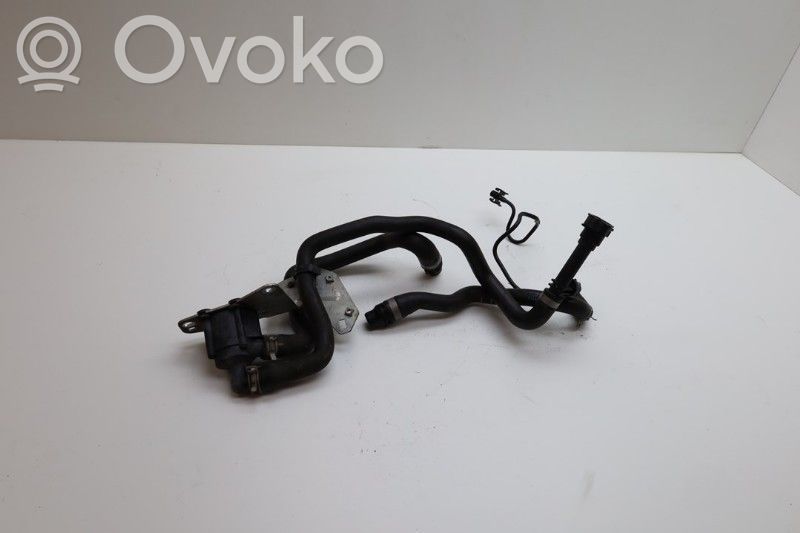 Volvo V60 Pompa wody 