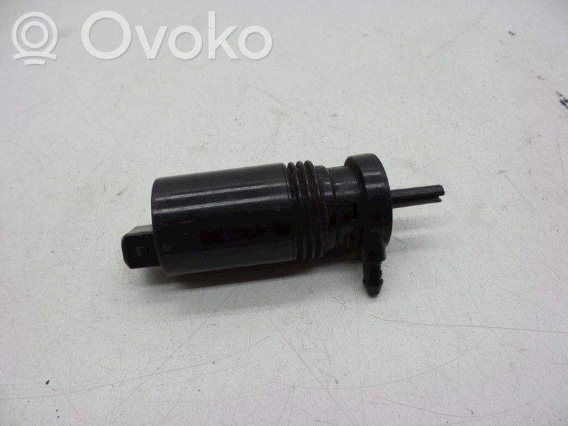 Volvo V70 Logu mazgātāja sūknis 