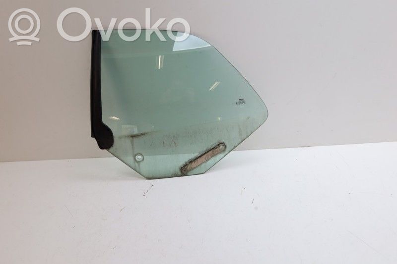 Rear windscreen/windshield window   5116611,4370037,4370037,4695011,5116611