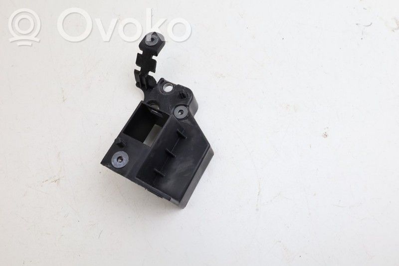 Volvo XC40 Alte piese de sub caroserie 