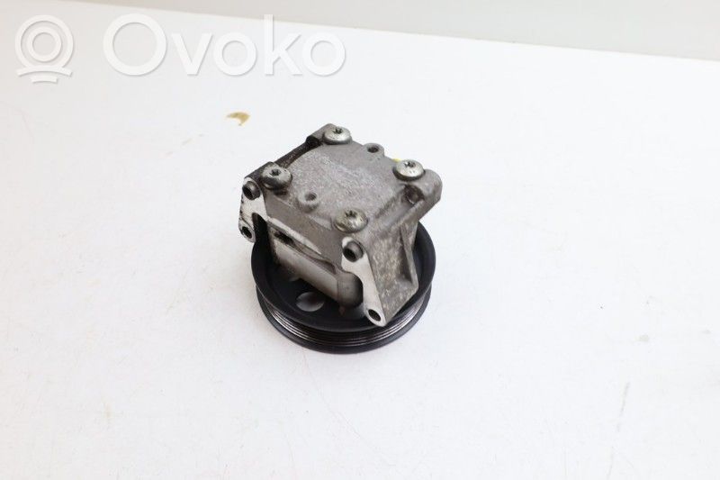 Ohjaustehostimen pumppu   31280865,9G913A696AB,31280865,9G913A696AB