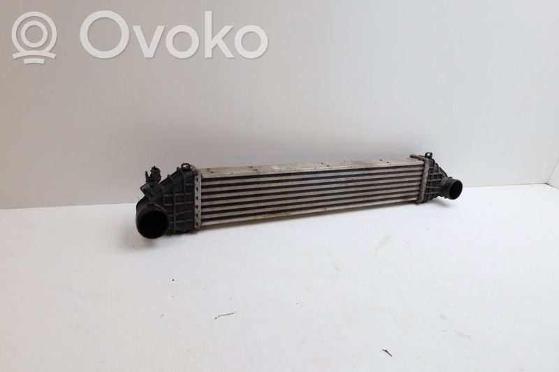 Volvo C70 Interkūlerio radiatorius 