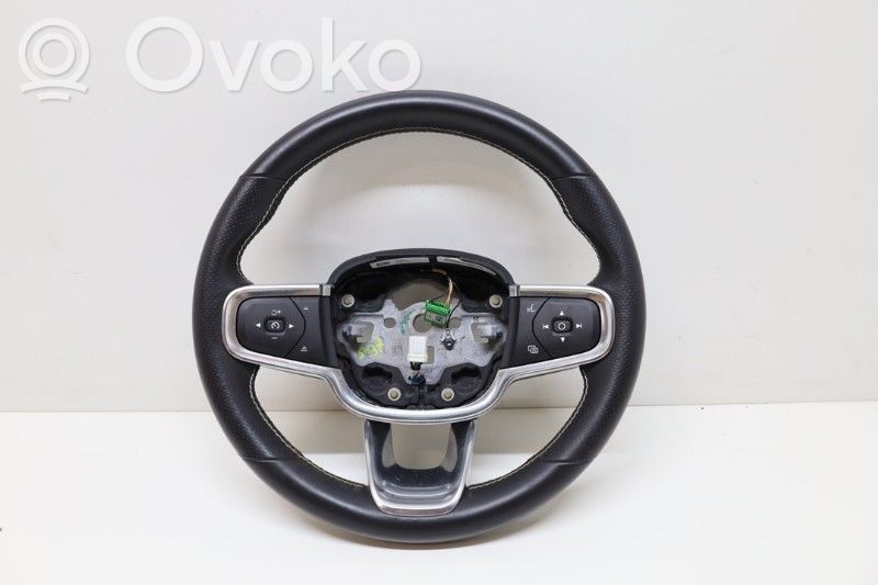 Volvo XC40 Ohjauspyörä 