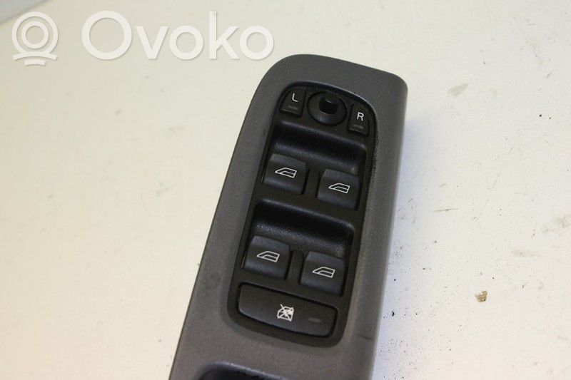 Electric window control switch   30710787,30773427,30710787,30773427,3451100,3513403