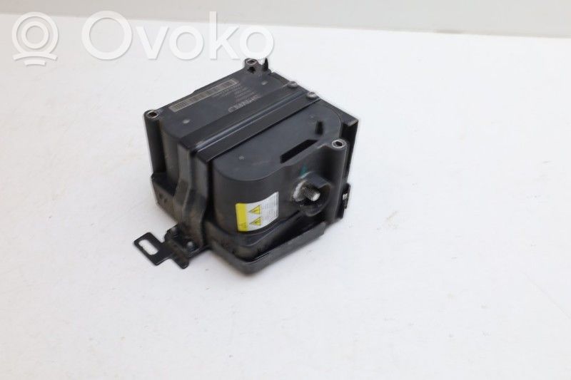 Lynk & co 01 Bouton poussoir de démarrage du moteur 