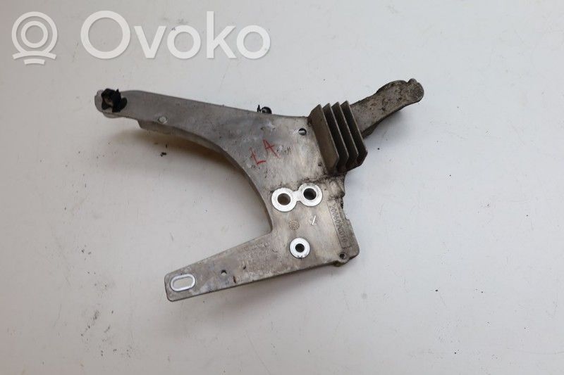 Volvo XC40 Other under body part 